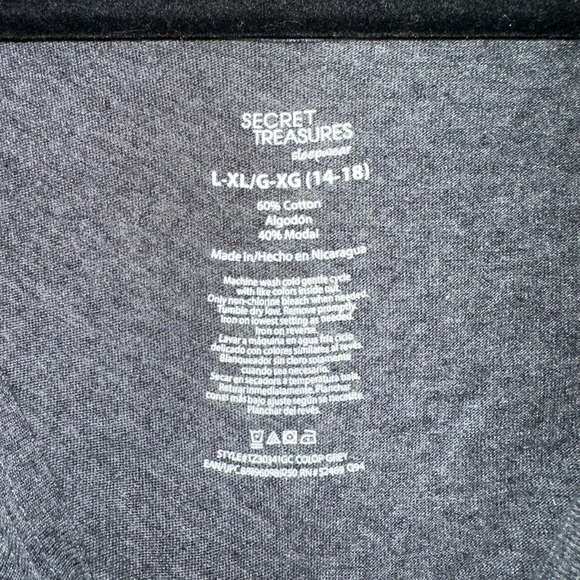 Women's Secret Treasures T-Shirt, L-XL, Gray “Wake me up when it’s Friday” 14-18 - Picture 4 of 6